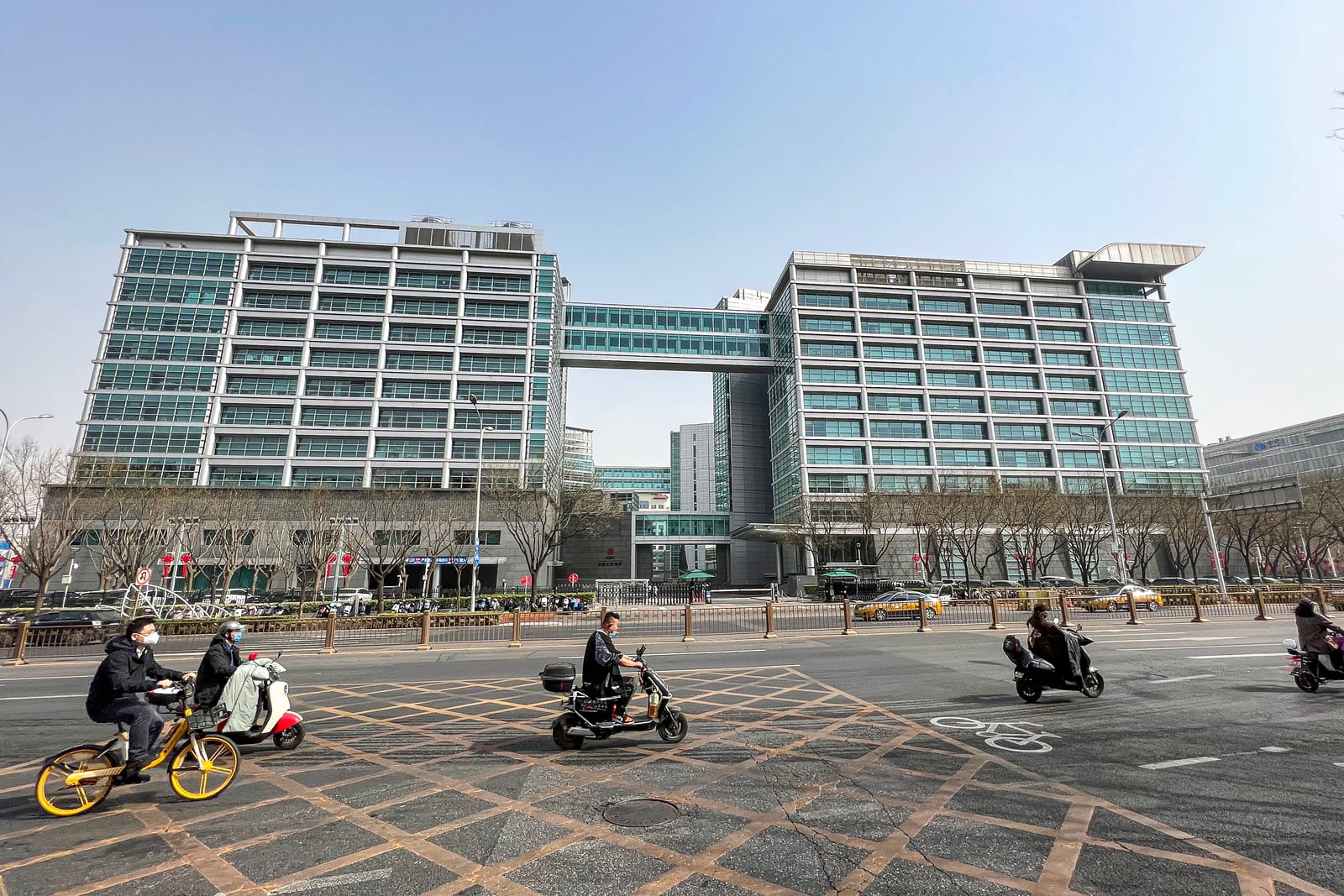 北京的中国工商银行总部大楼西立面（资料图，2023年3月）。