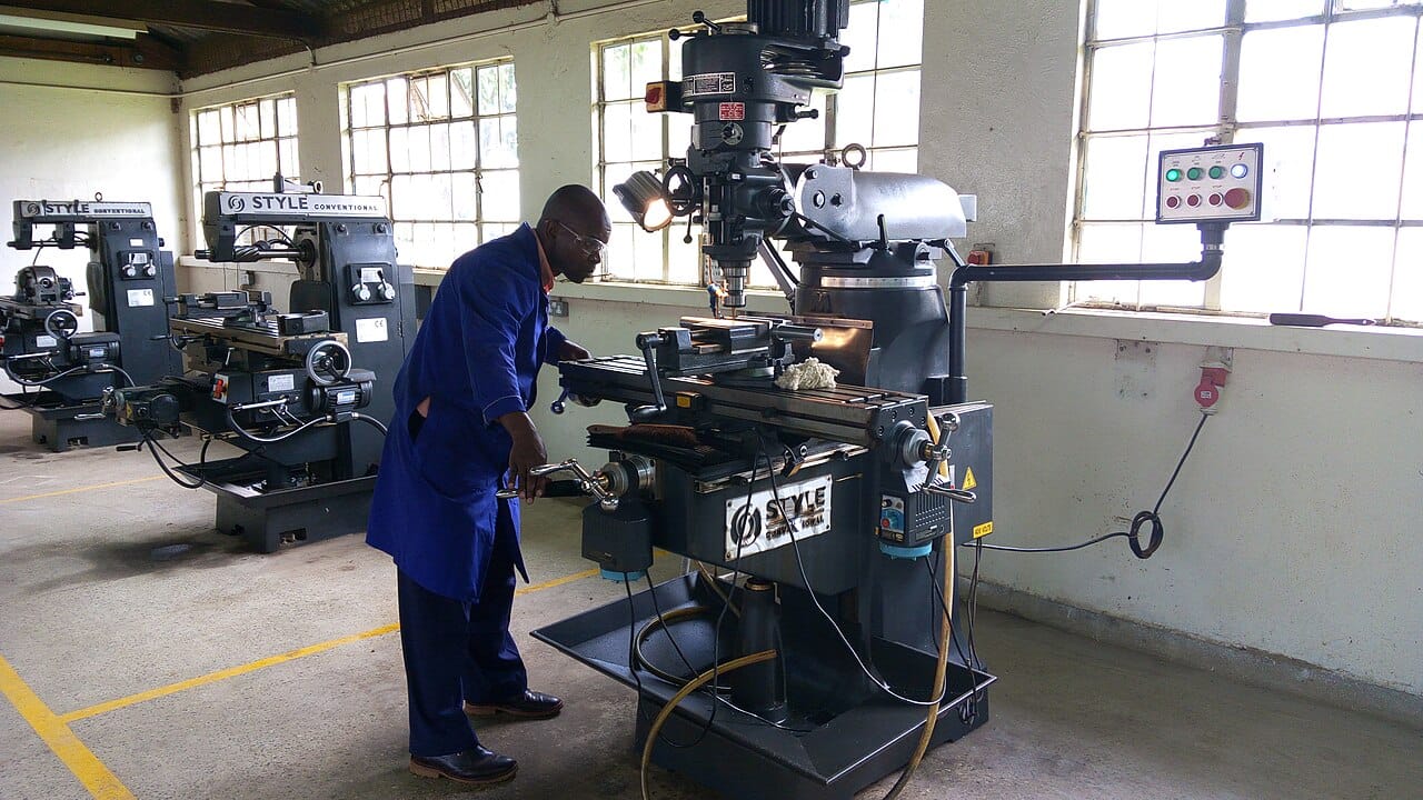 A technician operates a CNC lathe in a mechanical engineering laboratory at the Rift Valley Technical Training Institute, Kenya (file photo, 2016).