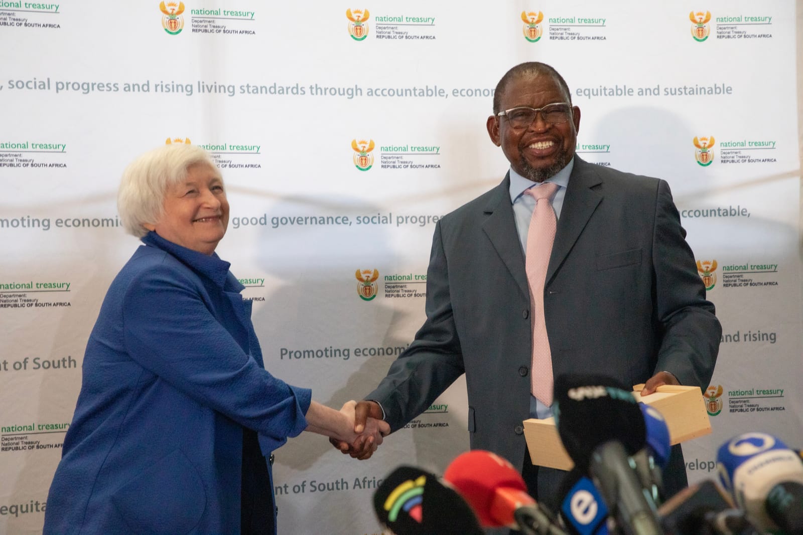 South Africa's Finance Minister Enoch Godongwana with then US Treasury Secretary Janet Yellen during a National Treasury visit (file photo).